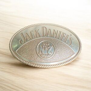 JACK DANIEL’S 2011 OVAL BELT BUCKLE – SILVER TONE – NO. 7 BRAND